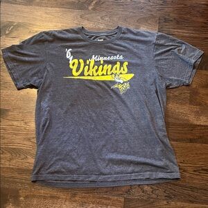 Minnesota Vikings Gray and Gold Women’s Short Sleeve T-Shirt